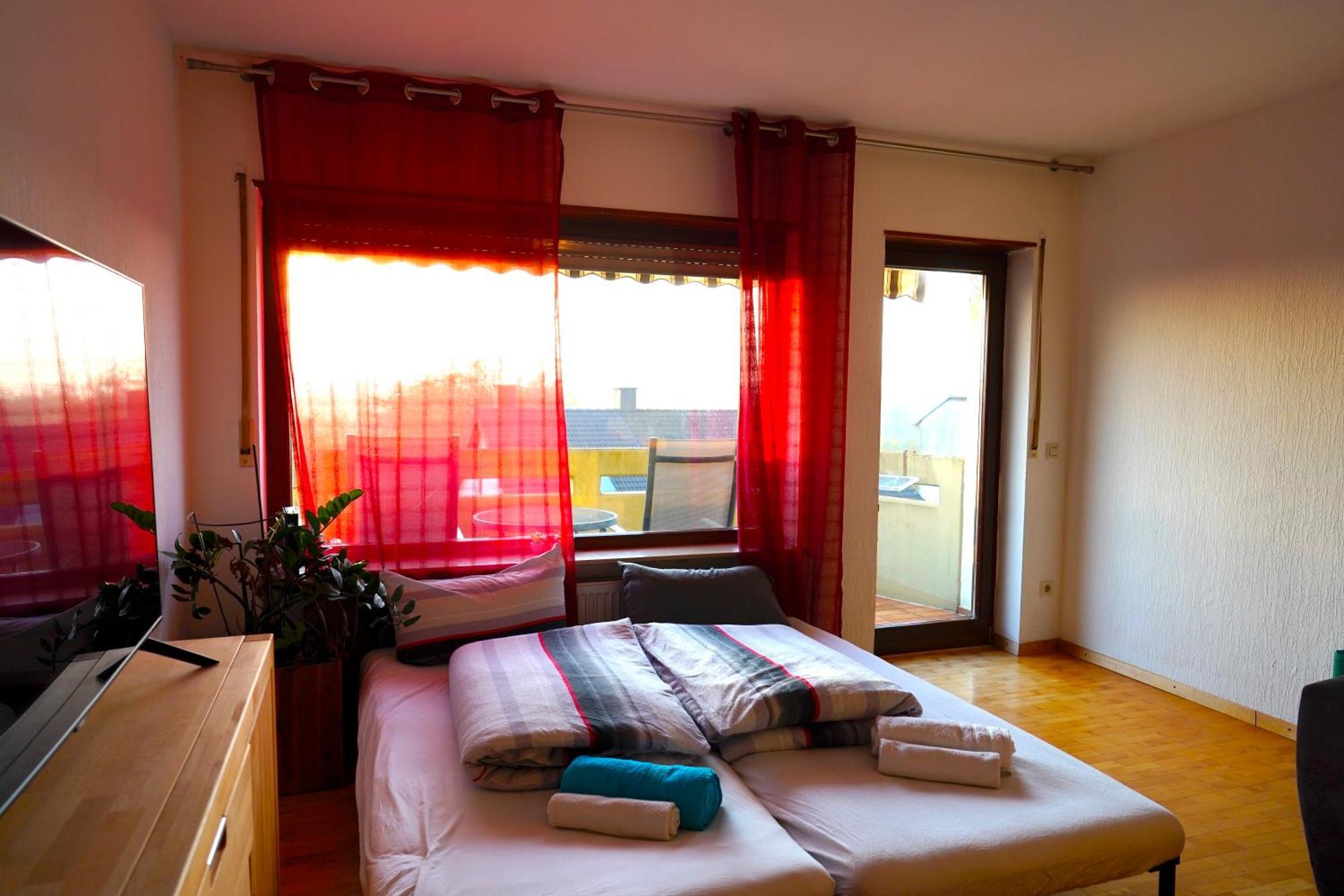 Grosse Ferienwohnung, Apartment In Leimen Wehome Komfort Zewnętrze zdjęcie